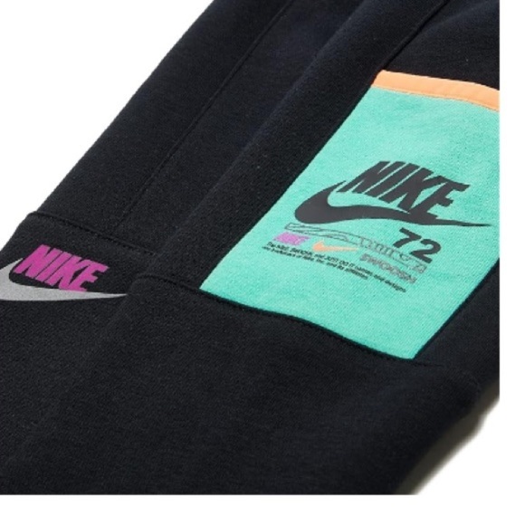Nike Little Boys Sportswear Illuminate
Graphic Pants - Black Sportswear jogger - Picture 6 of 10